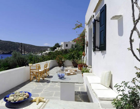 Βίλα Βαθύ στη Σίφνο