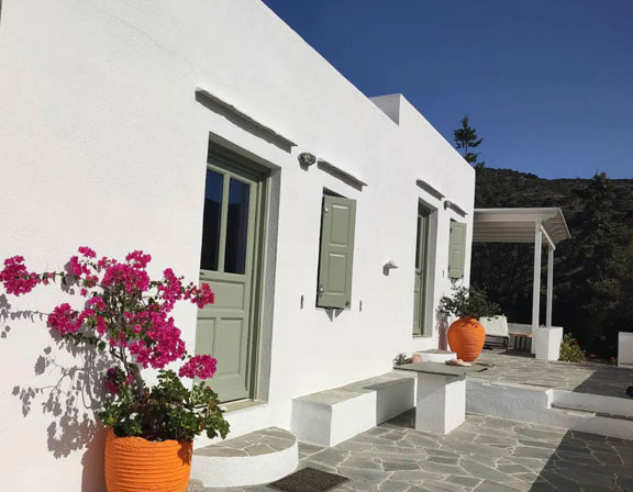 Βίλα Βαθύ στη Σίφνο