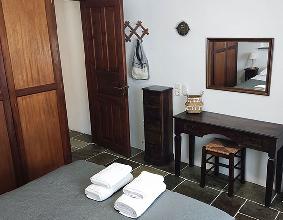 Κυρίως υπνοδωμάτιο στο Βίλα Βαθύ