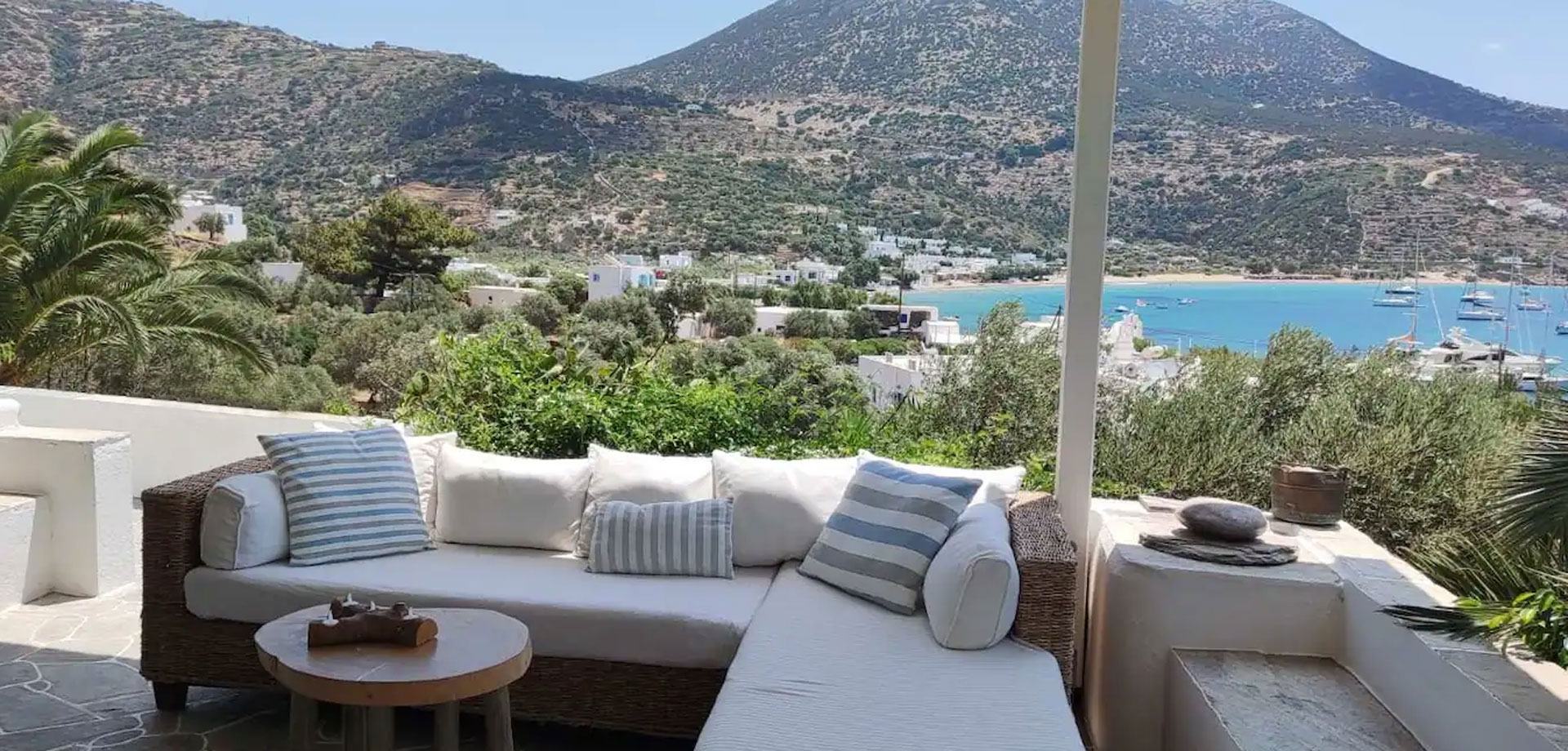 Veranda with sea views